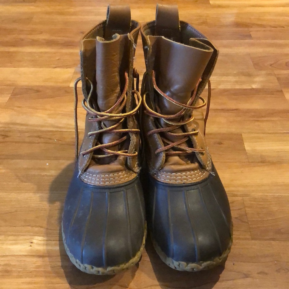 Women’s rain/snow boots LL bean size 7 duck boots